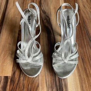 Unlisted Sparkly Silver Platform Sandals Size 8